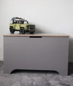 Opbergkist / Speelgoedkist XL (150L) - Stevig - Kwalitatief - Massief Hout - Grijs - Speelgoed - Kinderen (Opbergbox - Opbergbank - Opbergdoos - Dekenkist - Speelgoedbank - Houten Kist)