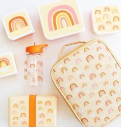 A Little Lovely Company - Brooddoos - Broodtrommel - Lunch & Snack Box Set Van 4 - Regenbogen 21 A Little Lovely Company - Brooddoos - Broodtrommel - Lunch & Snack Box Set Van 4 - Regenbogen -Thuisopslag 1142x1200 4