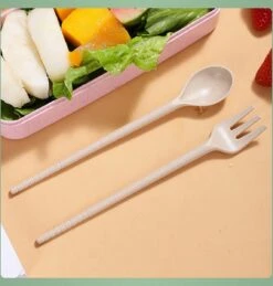 Bento Lunchbox - Lunchtrommel 900ml 3 Laags - Inclusief Bestek - Beige - Opline -Thuisopslag 1146x1200