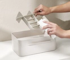 Joseph Joseph Cosmetica Opbergdoos Met Spiegel - Large - Met Spiegel - Sorteervakken 27 Joseph Joseph Cosmetica Opbergdoos Met Spiegel - Large - Met Spiegel - Sorteervakken -Thuisopslag 1200x1022 5