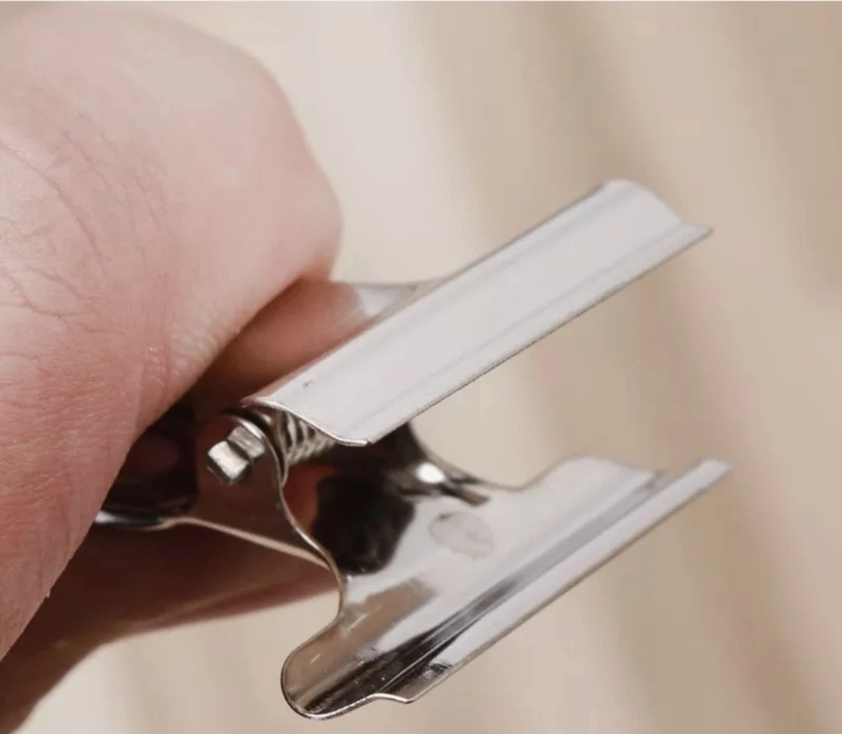 Merkloos Snackclips | 10 Vershoudclipjes Voor Afsluiten Voedsel- En Chipszakjes | RVS Klemmetje Afsluitclips | 30mm 4 Merkloos Snackclips | 10 Vershoudclipjes Voor Afsluiten Voedsel- En Chipszakjes | RVS Klemmetje Afsluitclips | 30mm - Afbeelding 2