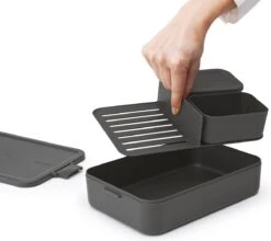 Brabantia Make & Take Bento Lunchbox Incl Bentobox - Large - Kunststof - Dark Grey -Thuisopslag 1200x1067 1