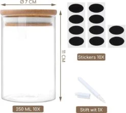 Quality Needz - Voorraadbussen - 250 ML - Glazen Potjes Met Deksel - Kruidenpotjes - 10 Delige Set - BPA-vrij - Gratis Pen & Herschrijfbare Stickers -Thuisopslag 1200x1078