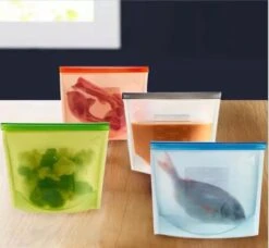 LOUZR Siliconen Vershoudzakken - Set 4-Stuks - 1000ml - Herbruikbaar -Thuisopslag 1200x1110 3