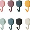 Merkloos 40 Stuks - Zelfklevende Minimalistische Haken - Skandinavische Stijl Kleding Haken - Keuken Haken - Plak Haken - Wand Haken - Stick On Haken - Keuken Haken - Kunststof - 8 Kleuren