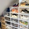 Sneaker Crate | Sneaker Box | Schoenendoos | Schoenenkast | Schoenenrek | Schoenenopberger | Opbergsysteem | Opbergbox | Organizer | Stapelbaar | Schoenen Opbergen - Transparant Sideways (magnetische Sluiting) Dripbox