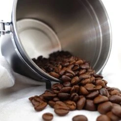 House Of Husk Koffieblik Met CO² Ventilatie - Bewaarblik - Voorraadbussen - Voorraadblik - RVS - Zwart - 1.5 Liter -Thuisopslag 1200x1200 109