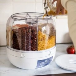 Roterende Voedsel Dispenser - 6 Vakken - Met Doseerschep - BPA Vrij - Handig -Thuisopslag 1200x1200 120