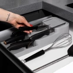 Springos Messenorganiser | Bestekbak | 39 X 14 X 7.5 Cm | Grijs -Thuisopslag 1200x1200 1257