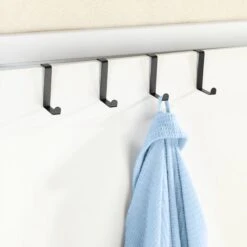 Wenko Deurhaken Opdek En Stompe Deur Zwart 4 Stuks - Zwart - Ophangen Zonder Boren -Thuisopslag 1200x1200 1284