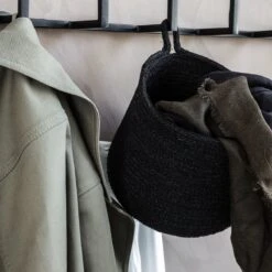 House Doctor - Mand Hang 18cm Zwart -Thuisopslag 1200x1200 1404