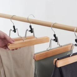 ACAZA Set Van 12 Massief Houten Broek Of Rok Hangers - Met Vilten Anti-Slip Bescherming Binnenin - Hout Kleur -Thuisopslag 1200x1200 1697