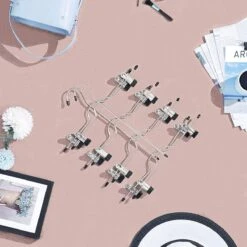 Hoppa! Broekhanger Ruimtebesparend, Meerdere Rokhangers Met Clips, Set Van 3, Metalen Kleerhanger, Voor 4 Broeken Elk, Met 8 Verstelbare Clips, Anti-slip, Voor Broeken, Jeans, 32 Cm, Zilver 11 Hoppa! Broekhanger Ruimtebesparend, Meerdere Rokhangers Met Clips, Set Van 3, Metalen Kleerhanger, Voor 4 Broeken Elk, Met 8 Verstelbare Clips, Anti-slip, Voor Broeken, Jeans, 32 Cm, Zilver -Thuisopslag 1200x1200 1747