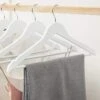 Merkloos Houten Kledinghangers Wit Met Broekhanger En Draaibare Haak - 20 Stuks -Thuisopslag 1200x1200 1845