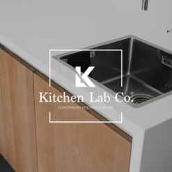Kitchen Lab Co.® Vaatdoek Caddy™ Met Plakstrip - RVS - Vaatdoekhouder - Gootsteen Organizer - Aanrecht Organiser -Thuisopslag 1200x1200 1974