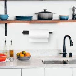 BOTC Keukenrolhouder - Zelfklevend - Keuken Accessoires - Keukenpapier Houder - RVS - Zwart -Thuisopslag 1200x1200 2051