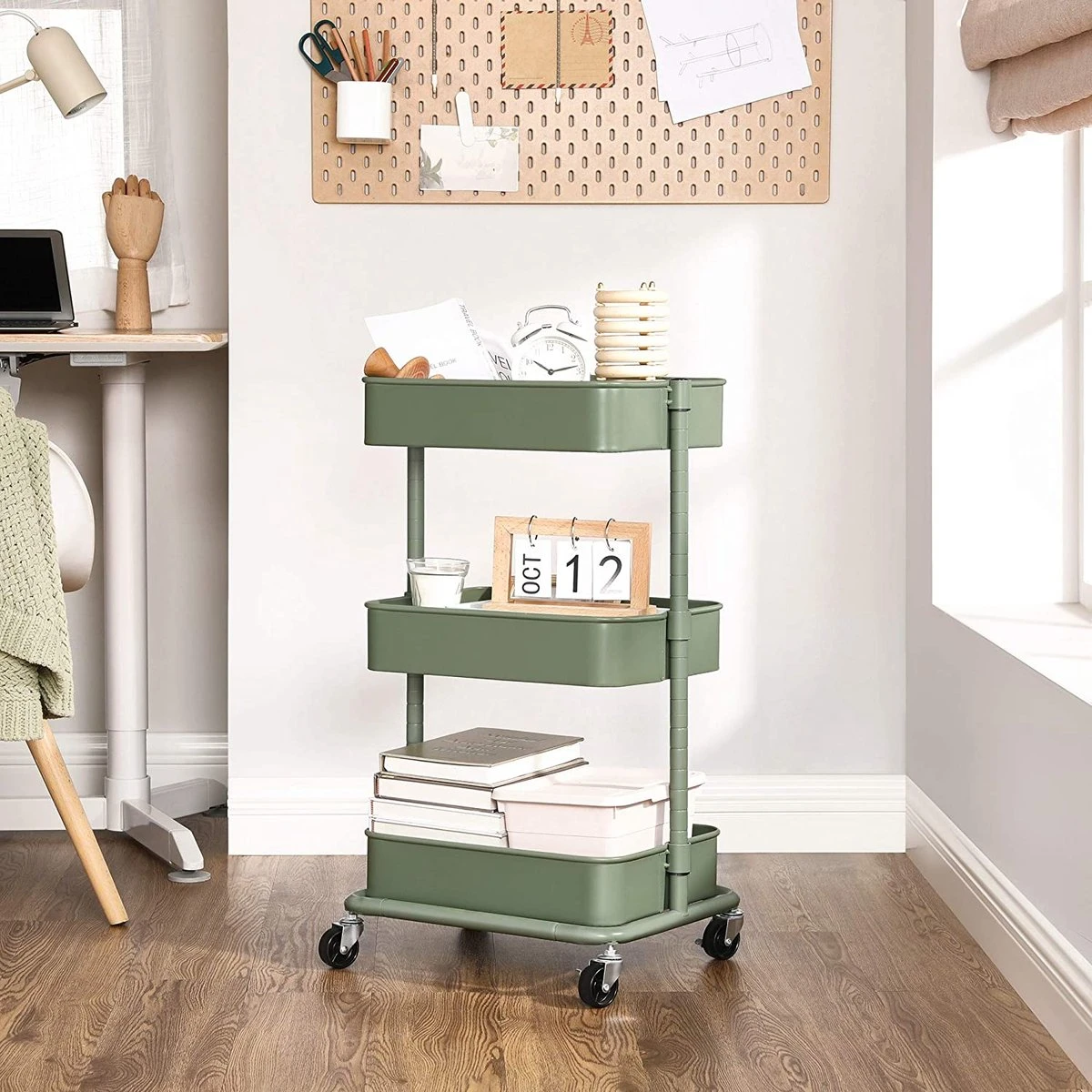 SONGMICS Trolley Met 3 Niveaus, Opbergwagen, Keukenplank Met Wielen, In Hoogte Verstelbare Rekken, Serveerwagen Met 2 Remmen, Eenvoudige Montage, Voor Badkamer, Keuken, Kantoor, Grijsgroen BSC060C01 6 SONGMICS Trolley Met 3 Niveaus, Opbergwagen, Keukenplank Met Wielen, In Hoogte Verstelbare Rekken, Serveerwagen Met 2 Remmen, Eenvoudige Montage, Voor Badkamer, Keuken, Kantoor, Grijsgroen BSC060C01 - Afbeelding 4