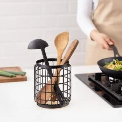 Navaris Spatelpot Voor De Keuken - Keukengerei Houder Voor Lepels En Spatels - Organizer Voor Keukenaccessoires - Lepelhouder Van Hout En Metaal -Thuisopslag 1200x1200 2444