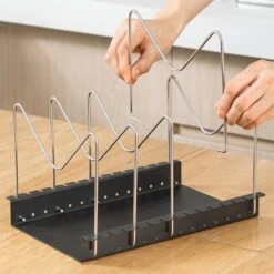 Merkloos RVS Pannenrek Verstelbaar- Pannenhouder -Dekselhouder -Keukenorganizer - Snijplankhouder- Zwart -Thuisopslag 1200x1200 2577