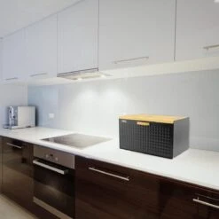 Luxe Broodtrommel Zwart Met Bamboe - Brood Bewaardoos - 36x21x21CM - Rechthoekig -Thuisopslag 1200x1200 299