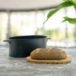 Broodtrommel Met Snijplank - Broodbox - Brood Bewaren - Zwart 10 Broodtrommel Met Snijplank - Broodbox - Brood Bewaren - Zwart -Thuisopslag 1200x1200 312