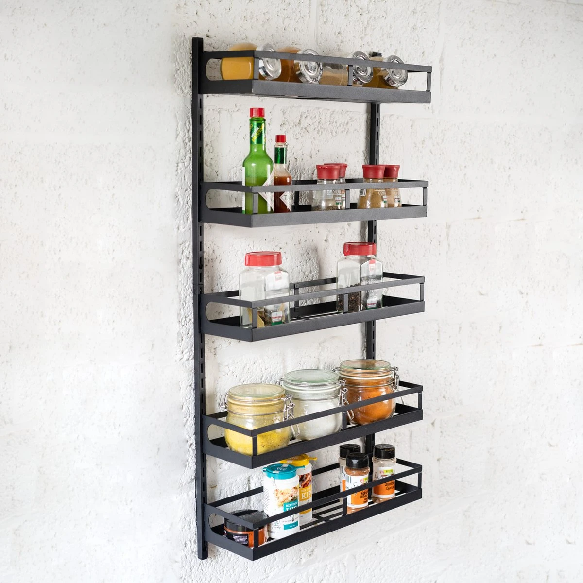 Soome Viljo - Kruidenrek Ophangbaar - Keukenrek - Wandrek - Keuken Organizer - 5 Laags - Verstelbaar - Staal - Zwart - H85xB42.5cm 12 Soome Viljo - Kruidenrek Ophangbaar - Keukenrek - Wandrek - Keuken Organizer - 5 Laags - Verstelbaar - Staal - Zwart - H85xB42.5cm - Afbeelding 10