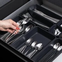 Merkloos Springos Lade Organizer | Opbergbakjes | Lade Verdeler | Voor Keuken En Bureau | Badkamer | Lade Bakjes | Make Up Organizer | 8 Delen | Antraciet 14 Merkloos Springos Lade Organizer | Opbergbakjes | Lade Verdeler | Voor Keuken En Bureau | Badkamer | Lade Bakjes | Make Up Organizer | 8 Delen | Antraciet -Thuisopslag 1200x1200 905