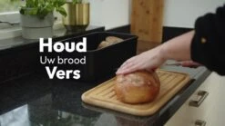 Gadgy Broodtrommel Met Bamboe Deksel – Brooddoos Met Snijplank - 36x19.5x11.5 Cm- Zwart 19 Gadgy Broodtrommel Met Bamboe Deksel – Brooddoos Met Snijplank - 36x19.5x11.5 Cm- Zwart -Thuisopslag 1200x675 4