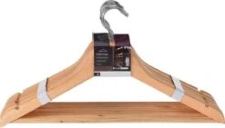 Merkloos Luxe Houten Kledinghangers - 18 Stuks