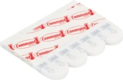 3M Command™ Posterstrips, 17024C, Wit, 12 Strips -Thuisopslag 1200x784 5