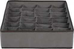 Springos Lade Organizer | Kleding Organizer | Ondergoed Organizer | 24 Vakken | Grijs | 33 X 33 Cm 16 Springos Lade Organizer | Kleding Organizer | Ondergoed Organizer | 24 Vakken | Grijs | 33 X 33 Cm -Thuisopslag 1200x788 3