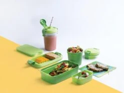 Curver Lunch&Go - Vershouddoos - Lunchbox - Inclusief Bestek - 2/3 Compartimenten - Groen 21 Curver Lunch&Go - Vershouddoos - Lunchbox - Inclusief Bestek - 2/3 Compartimenten - Groen -Thuisopslag 1200x900