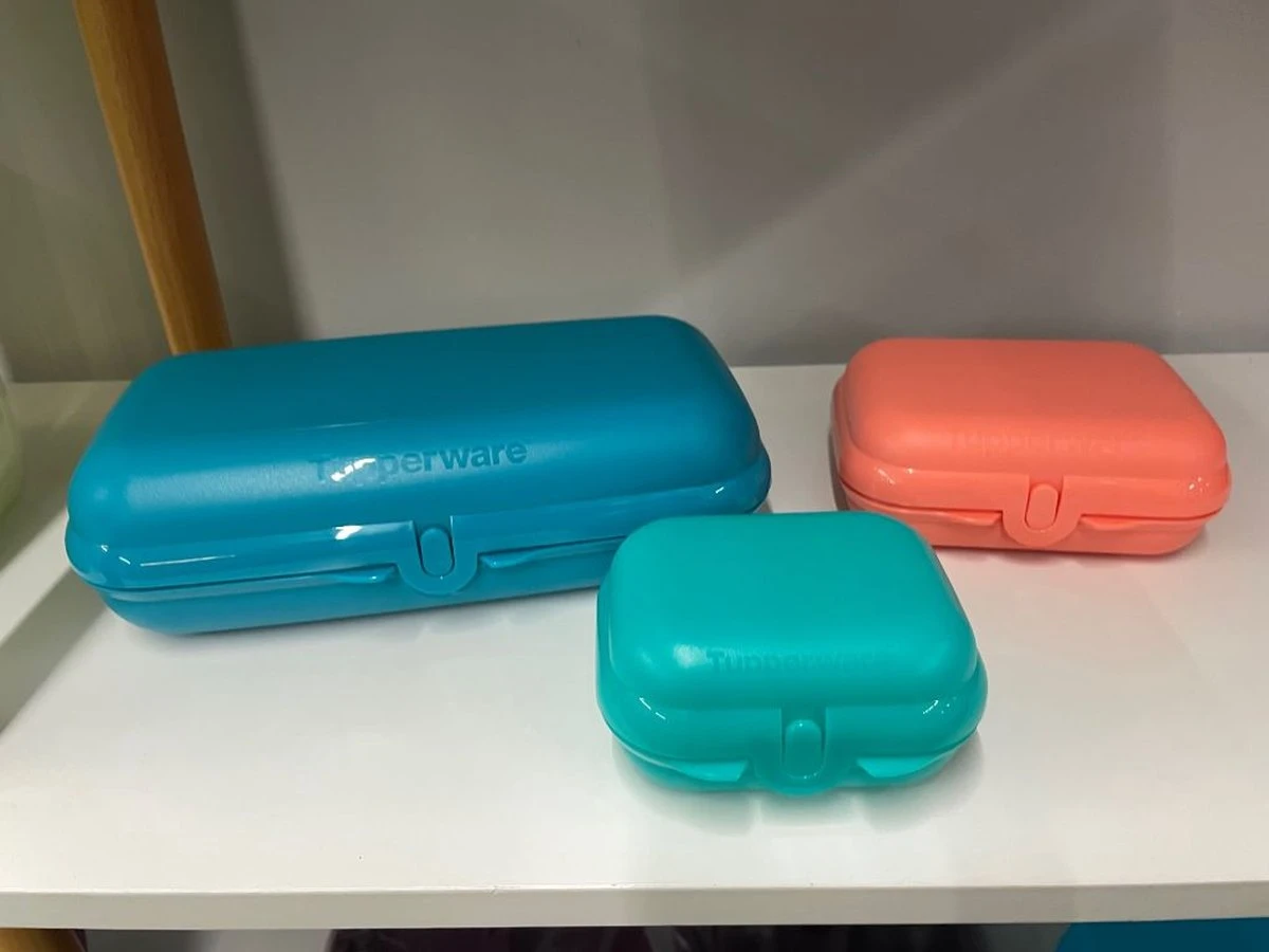 Tupperware Smartclip Set Van 3 (snackdoosjes) 4 Tupperware Smartclip Set Van 3 (snackdoosjes) - Afbeelding 2