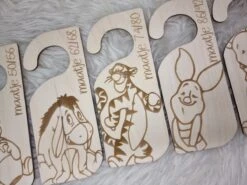 Maathangers Winnie The Pooh De Luxe– Baby Kledinghanger – Maat 50 Tm 104 6 Maathangers Winnie The Pooh De Luxe– Baby Kledinghanger – Maat 50 Tm 104 -Thuisopslag 1200x900 73