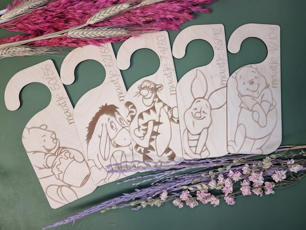 Maathangers Winnie The Pooh De Luxe– Baby Kledinghanger – Maat 50 Tm 104 5 Maathangers Winnie The Pooh De Luxe– Baby Kledinghanger – Maat 50 Tm 104 - Afbeelding 3