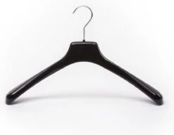 TopHangers [Set Van 10] Stevige Zwarte Kunststof Kledinghangers / Garderobehangers / Kolberthangers / Jashangers Met Brede Schouders Voor Een Mooie Presentatie En Een Perfecte Ondersteuning -Thuisopslag 1200x931 4