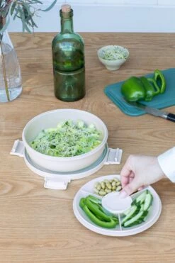 Brabantia Make & Take Salade Lunchbox - 1,3 L - Kunststof - Light Grey -Thuisopslag 800x1200 4