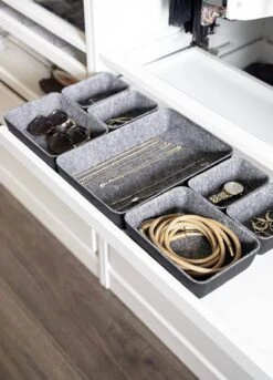 De Millennials 7 Delige Organizer - Ladeverdeler - Organizer Bureau - Lade Bakjes - Opbergbakjes - Mandjes - Make Up Bakjes - Lade Verdeler - Opberg Mandjes - Opbergmand - Donkergrijs -Thuisopslag 865x1200