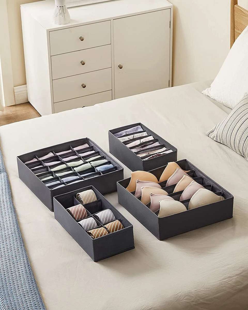 LIVINGSIGNS Opbergdozen Voor Ondergoed, Lade-organizer, Opbergsysteem Voor Kledingkast, Opvouwbaar, Voor Beha's, Ondergoed, Sokken, Stropdassen, Vouwdoos, Stoffen Box, Set Van 4, Grijs RUS04GY 4 LIVINGSIGNS Opbergdozen Voor Ondergoed, Lade-organizer, Opbergsysteem Voor Kledingkast, Opvouwbaar, Voor Beha's, Ondergoed, Sokken, Stropdassen, Vouwdoos, Stoffen Box, Set Van 4, Grijs RUS04GY - Afbeelding 2