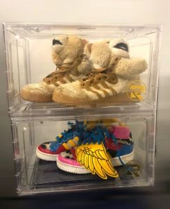 Repus - Schoenen Doos - Premium Quality - Shoe Box - Transparant Opberger - Sneakers Display - Shoes Collector - Limited Edition - Magneetsluiting - Opstapelbaar - 1 Stuk 13 Repus - Schoenen Doos - Premium Quality - Shoe Box - Transparant Opberger - Sneakers Display - Shoes Collector - Limited Edition - Magneetsluiting - Opstapelbaar - 1 Stuk -Thuisopslag 974x1200 4