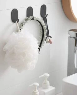 5 Stuks Zwart Roestvrij Handdoek Haken Met 3M Plakstrip/ Roestvrij Staal Zelfklevende Ophanghaak Set Van 5stuks /3M Sticker Muurhaken /Sleutelhaken / Muurhaken / Ophanghaken/Wandhaken /Keukenhaken /Haakjes